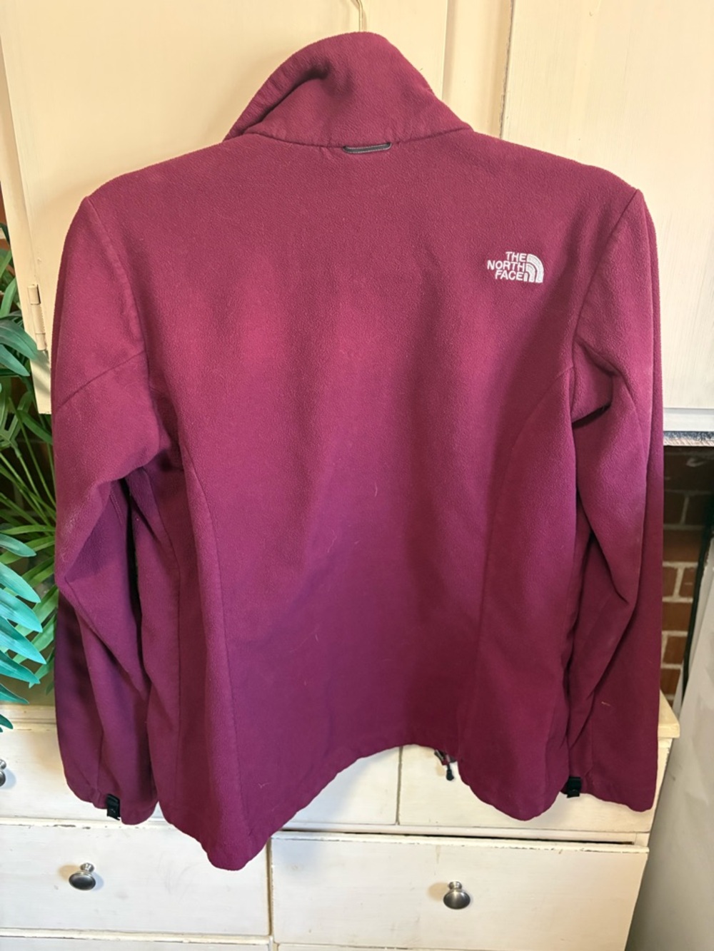 The North Face Women's Burgundy Teddy Fleece Jacket